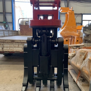 挖機(jī)旋轉(zhuǎn)抓鋼機(jī)